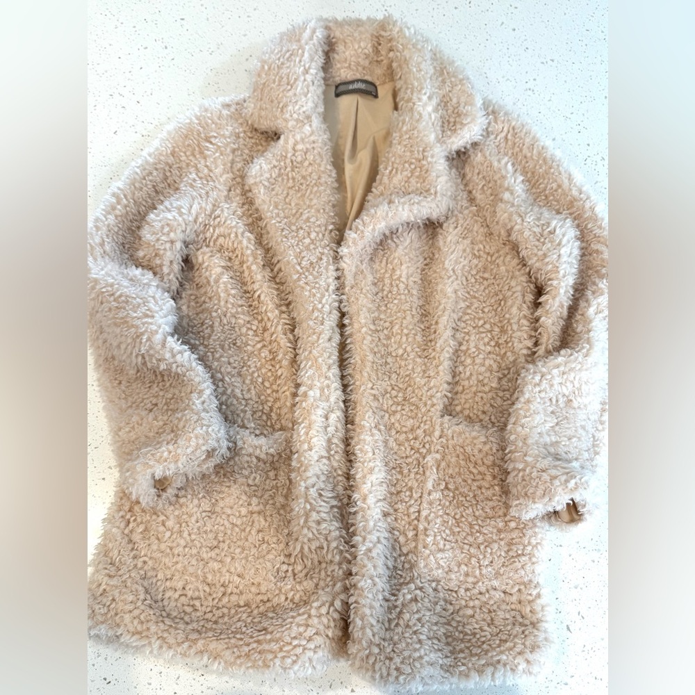 Large Addie Teddy Bear Sherpa Super Soft Coat  Beige Jacket Women’s Lightweight